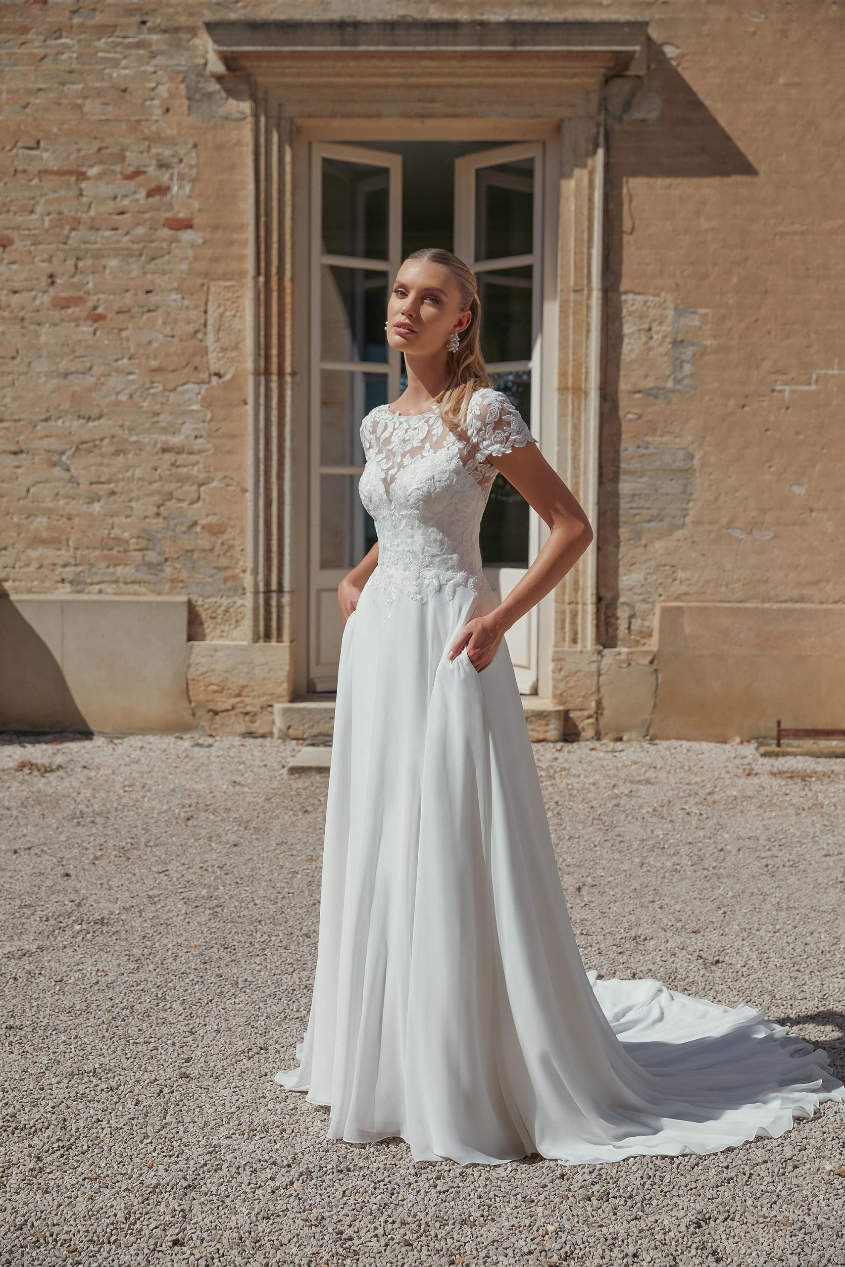 Het Witte Huys Bruidsmode Sincerity 460