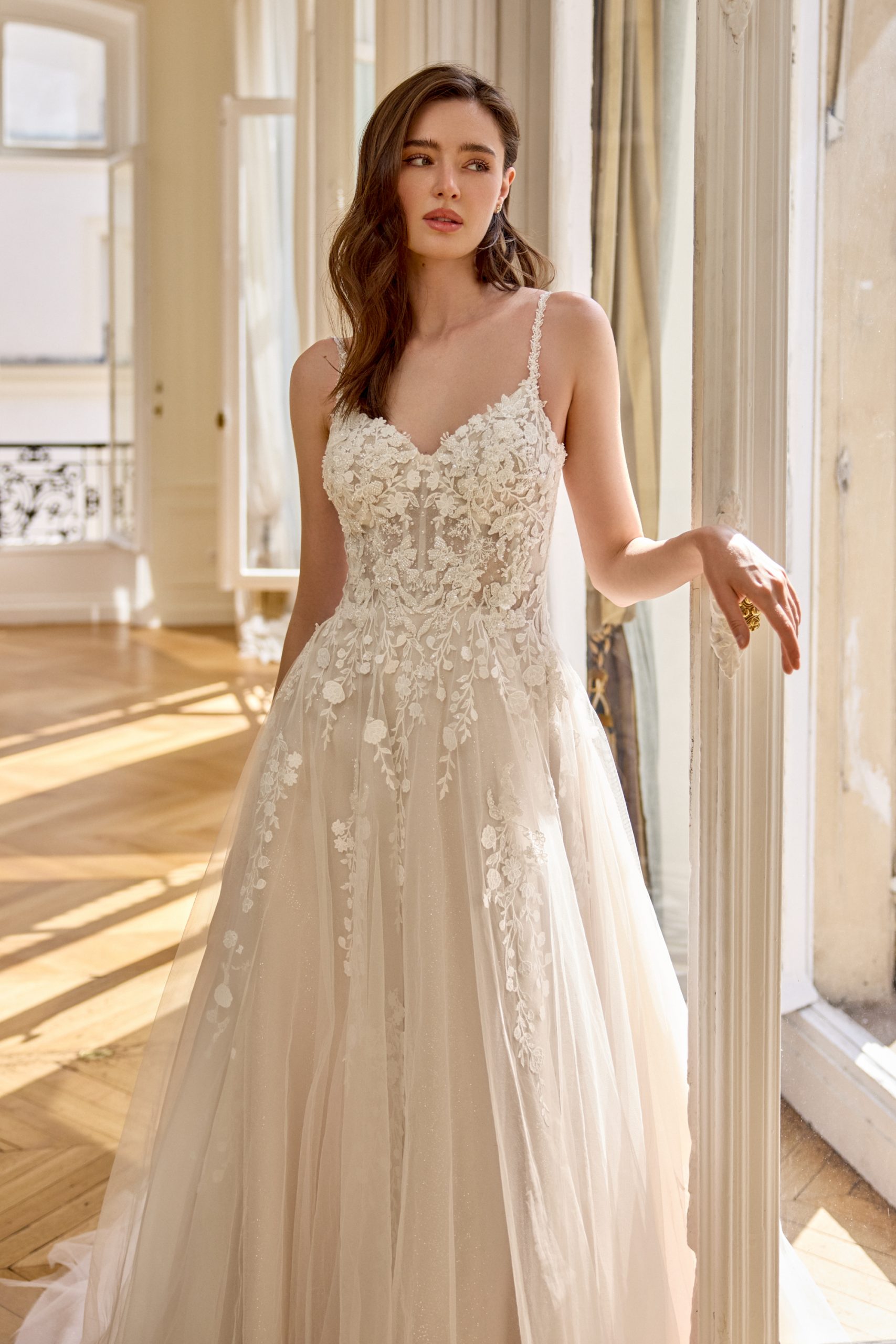 Adore Fleur 1890 trouwjurk Het Witte Huys